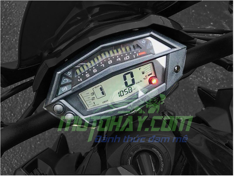 dong-ho-toc-do-z1000-2017-2021